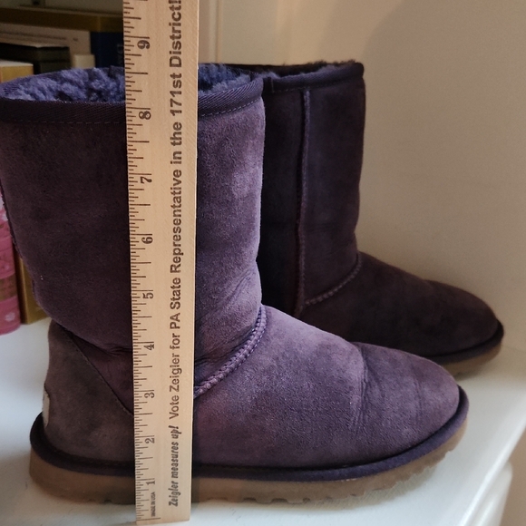 Last Call Women's Purple Uggs Boots - Picture 5 of 5
